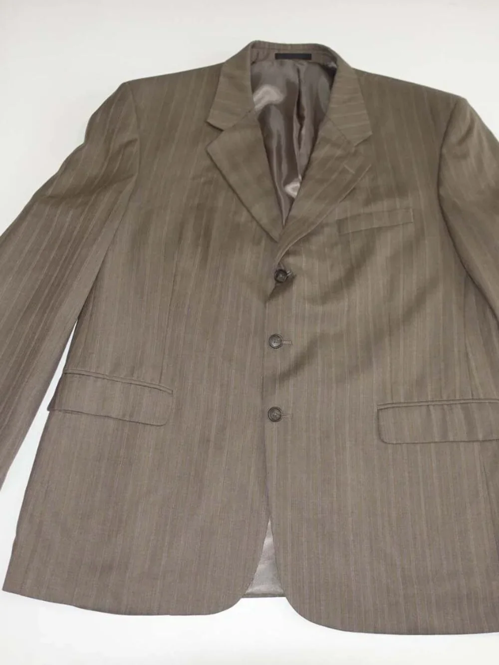Kilburne and Finch Men's 3 Button Suit Size 46 Long 38 x 28 Brown Wool Striped
